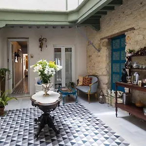 Casa Portus Gaditanus S Xviii Patio Andaluz Appartement